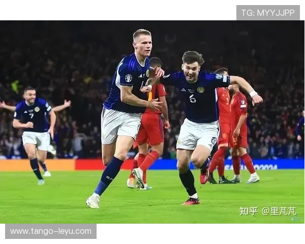 累计警告规则详解：如何影响球员禁赛及球队战术安排