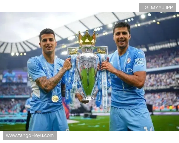 祖布门迪 vs 罗德里：西班牙后腰谁更全面